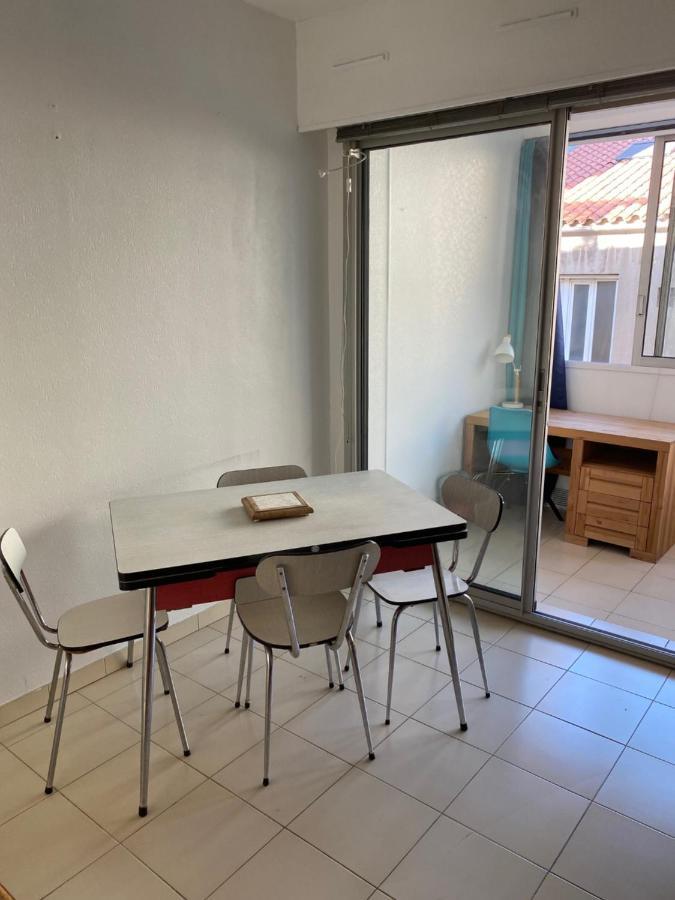Studio Meuble Sete Hypercentre, Canal Royal, Hallesアパートメント エクステリア 写真